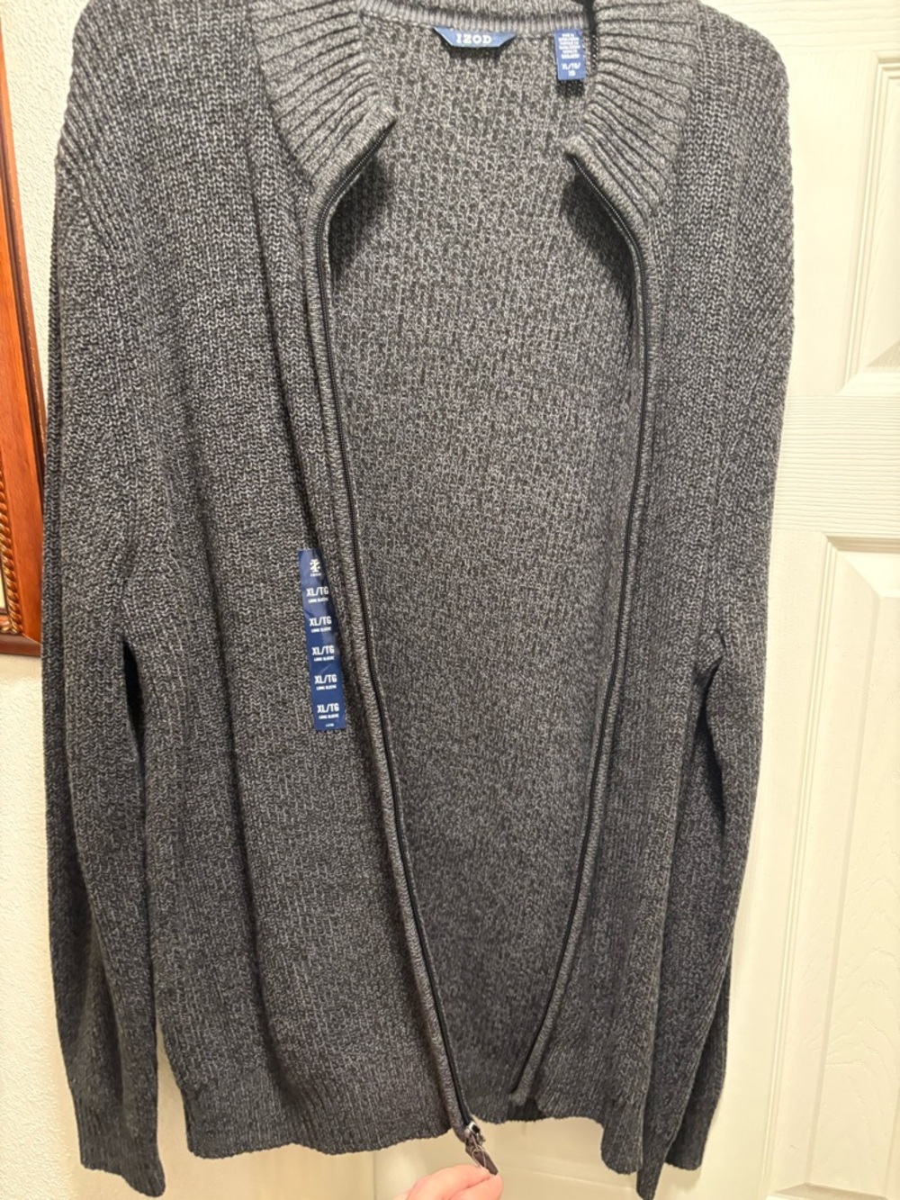 Izod Men’s Charcoal Gray Full-Zip Knit Sweater